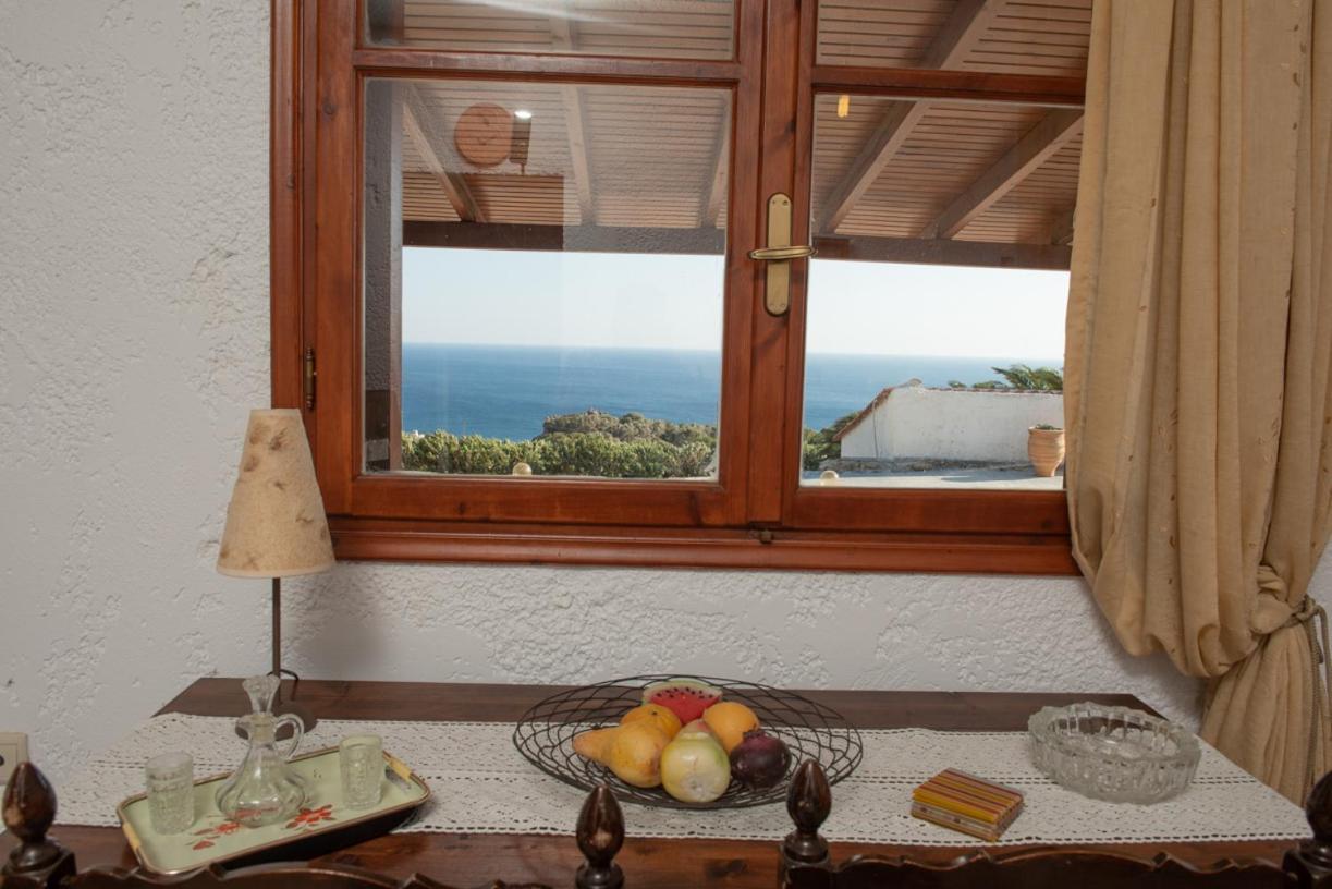 Ligres Beach - 2 Bedrooms Apartment Sea View Agia Paraskevi  Esterno foto